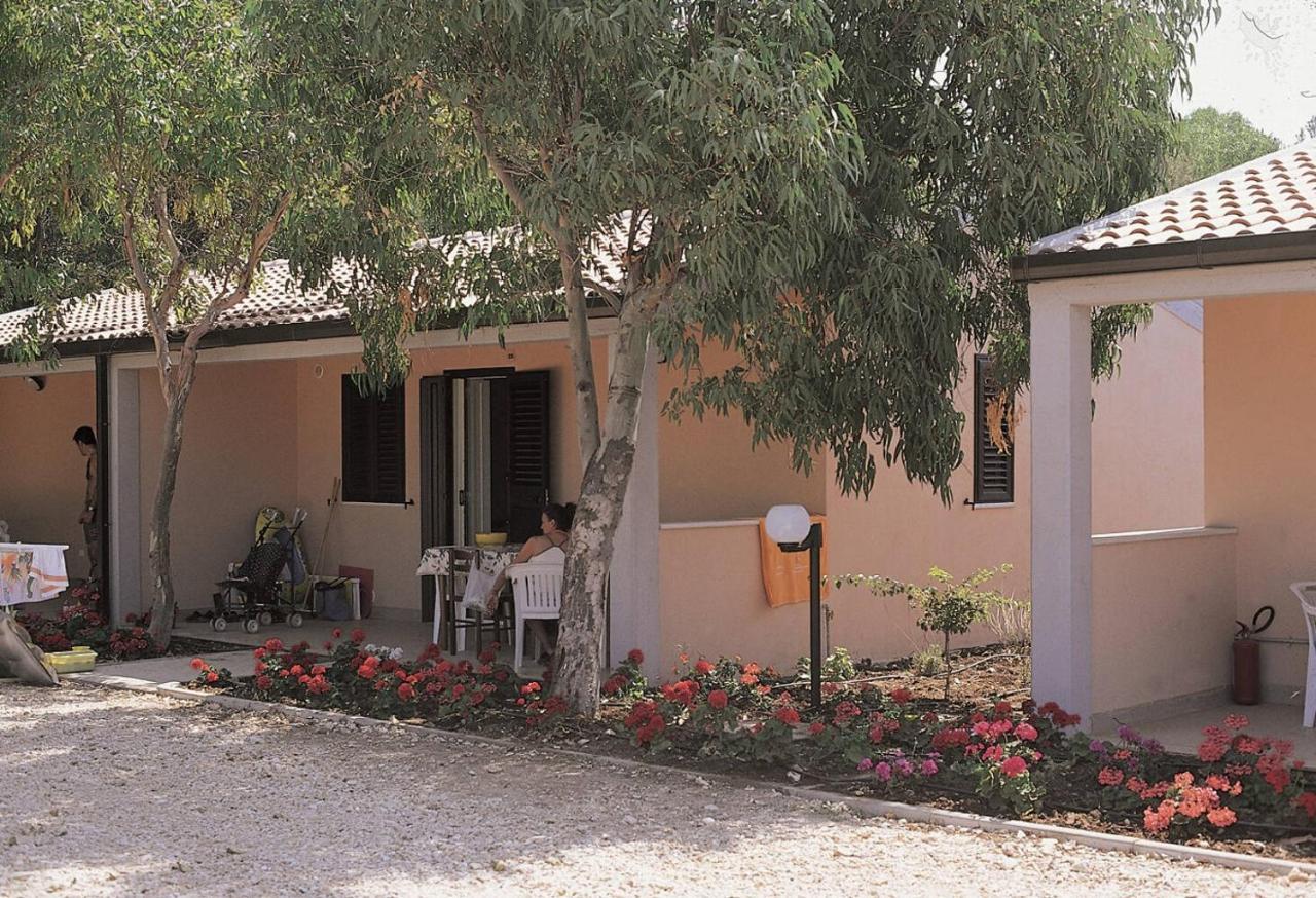 Villaggio Turistico Scialmarino 2*